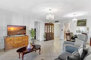 2905 Point E Dr, Aventura, FL 33160 - Photo 13