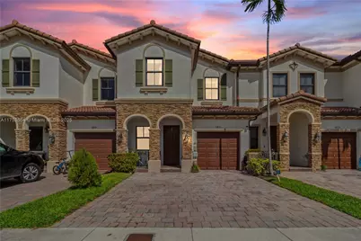 9831 NW 88th Ter, Doral, FL 33178 - Photo 1