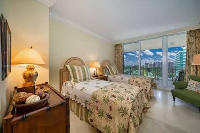 430 Grand Bay Dr #904, Key Biscayne, FL 33149 - Photo 17