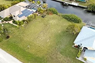 407 NW 33rd Ave, Cape Coral, FL 33993 - Photo 1