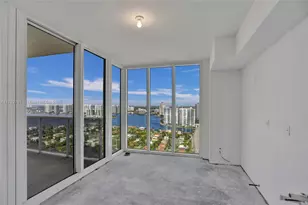 19111 Collins Ave, Sunny Isles Beach, FL 33160 - Photo 45