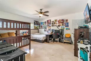 1975 Ixora Rd, North Miami, FL 33181 - Photo 9