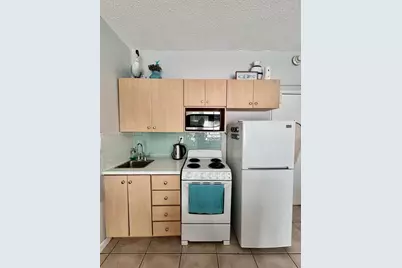 3700 Collins Ave #S-202, Miami Beach, FL 33140 - Photo 3