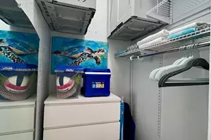 3700 Collins Ave, Miami Beach, FL 33140 - Photo 9