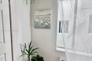 3700 Collins Ave, Miami Beach, FL 33140 - Photo 11