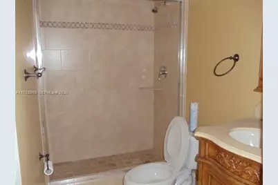 2020 NE 135th St #904, North Miami, FL 33181 - Photo 11