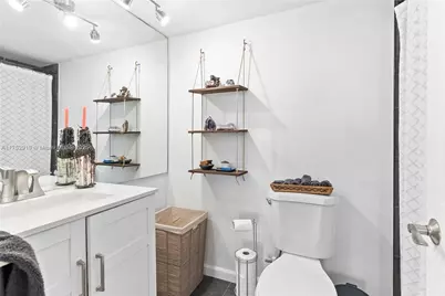 6770 Indian Creek Dr #5K, Miami Beach, FL 33141 - Photo 11