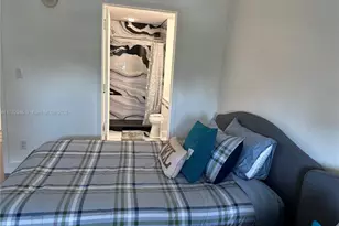 601 NE 36th St, Miami, FL 33137 - Photo 19