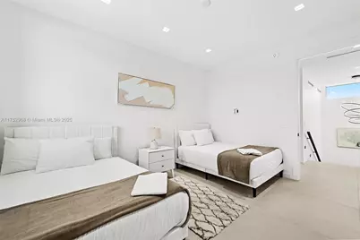 2572 NE 182nd Ter, North Miami Beach, FL 33160 - Photo 43