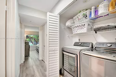 2445 NW 33rd St #1410, Oakland Park, FL 33309 - Photo 15