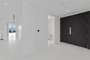 300 Biscayne Blvd Way, Miami, FL 33131 - Photo 7