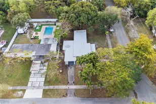 12955 NE 11th Ave, North Miami, FL 33161 - Photo 7