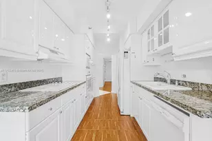 8925 Collins Ave, Surfside, FL 33154 - Photo 31