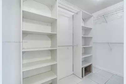 7300 Wayne Ave #317, Miami Beach, FL 33141 - Photo 13