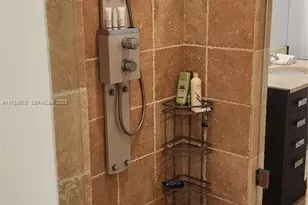 18201 Collins Ave, Sunny Isles Beach, FL 33160 - Photo 17