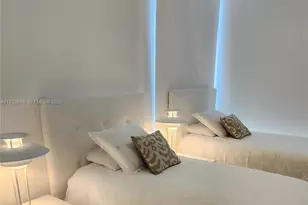 18201 Collins Ave, Sunny Isles Beach, FL 33160 - Photo 9