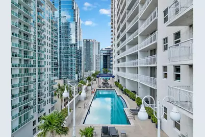 1200 Brickell Bay Dr #4019, Miami, FL 33131 - Photo 3