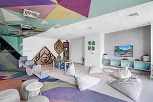 121 NE 34th St, Miami, FL 33137 - Photo 51