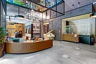 121 NE 34th St, Miami, FL 33137 - Photo 31