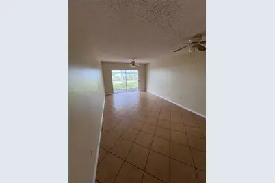 3710 NW 21st St #411, Lauderdale Lakes, FL 33311 - Photo 11