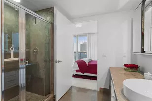 495 Brickell Ave, Miami, FL 33131 - Photo 15