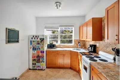 6881 Bay Dr #3, Miami Beach, FL 33141 - Photo 7