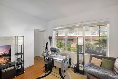 6881 Bay Dr #3, Miami Beach, FL 33141 - Photo 5