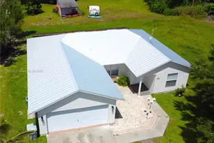 720 2nd Pl SW, Vero Beach, FL 32962 - Photo 7