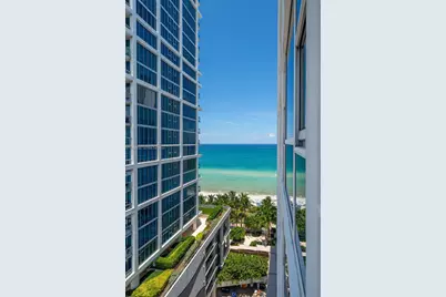 6801 Collins Ave #1403/Door 0/1414, Miami Beach, FL 33141 - Photo 3
