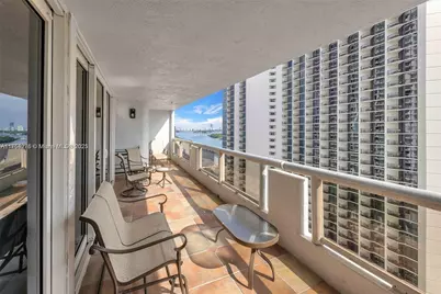 1717 N Bayshore Dr #A-2356, Miami, FL 33132 - Photo 23