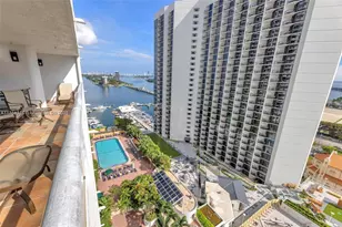 1717 N Bayshore Dr, Miami, FL 33132 - Photo 27