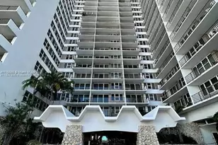 2030 S Ocean Dr, Hallandale Beach, FL 33009 - Photo 17