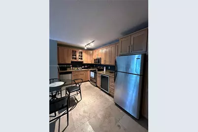 530 NE 15th Ct #1, Fort Lauderdale, FL 33304 - Photo 13