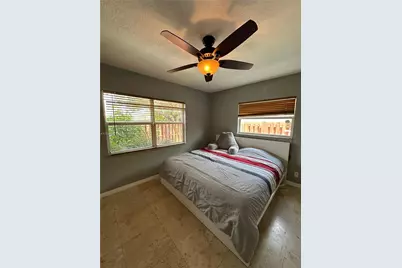 530 NE 15th Ct #1, Fort Lauderdale, FL 33304 - Photo 9