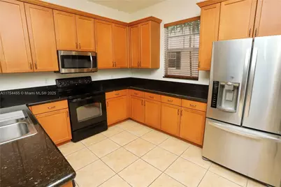 1033 NE 17th Way #404, Fort Lauderdale, FL 33304 - Photo 29
