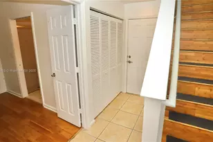 1033 NE 17th Way, Fort Lauderdale, FL 33304 - Photo 11