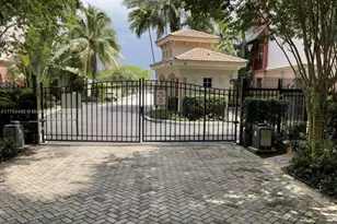 1033 NE 17th Way, Fort Lauderdale, FL 33304 - Photo 9