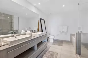 4010 S Ocean Dr, Hollywood, FL 33019 - Photo 9