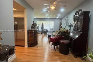 9400 NW 70th St, Tamarac, FL 33321 - Photo 7