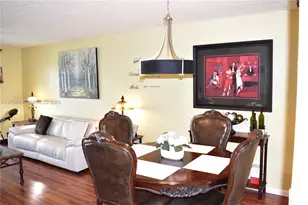 9320 Sunrise Lakes Blvd, Sunrise, FL 33322 - Photo 13