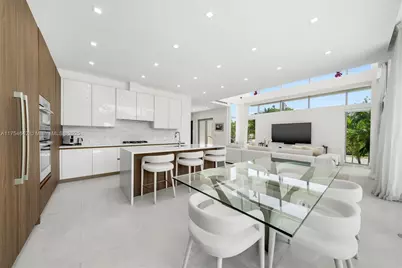 1201 W 47th St, Miami Beach, FL 33140 - Photo 25