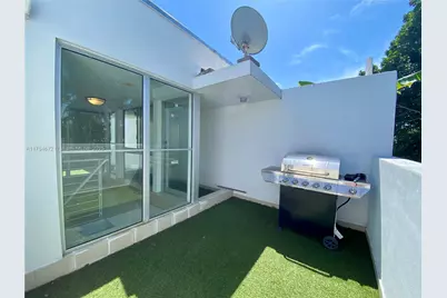 1600 Michigan Ave #8, Miami Beach, FL 33139 - Photo 7