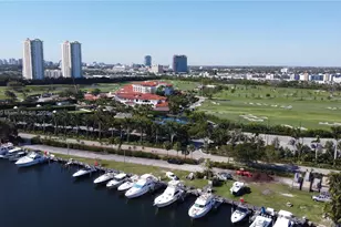 851 Three Islands Boulevard, Hallandale Beach, FL 33009 - Photo 15