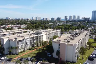 851 Three Islands Boulevard, Hallandale Beach, FL 33009 - Photo 13