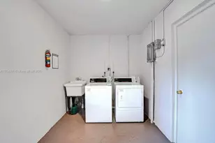 700 Layne Blvd, Hallandale Beach, FL 33009 - Photo 57