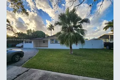 18800 Lenaire Dr, Cutler Bay, FL 33157 - Photo 3