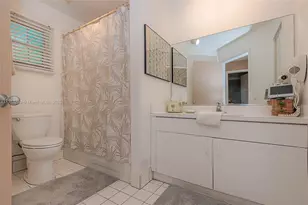 2518 NE 206th Terrace, Miami, FL 33180 - Photo 27