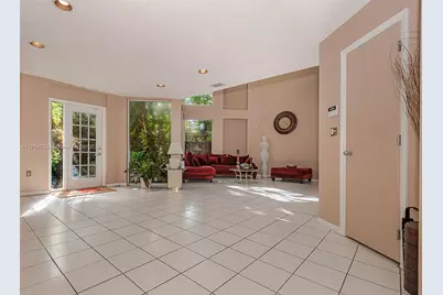 2518 NE 206th Ter, Miami, FL 33180 - Photo 9