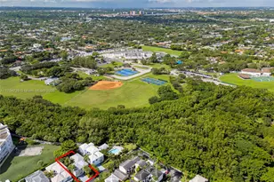 2518 NE 206th Terrace, Miami, FL 33180 - Photo 5