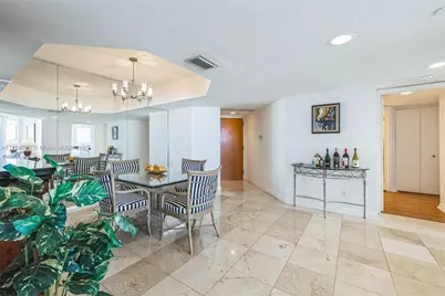 21205 Yacht Club Dr #1802, Aventura, FL 33180 - Photo 9